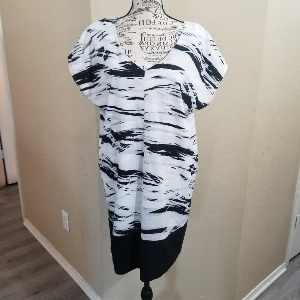 Katherine‎ Barclay dress size 6